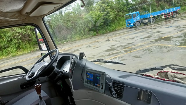  "智慧驾培：技术驱动下的驾驶培训革新"