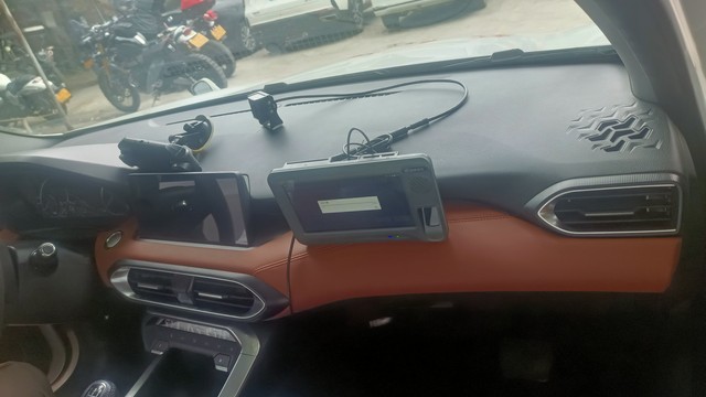 通过智慧驾培提高驾驶操控能力